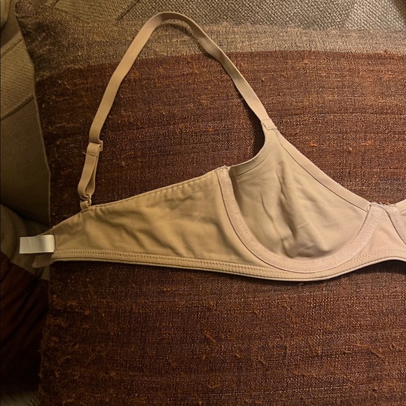 Skims Nude demi Underwire Bra - Picture 6 of 6